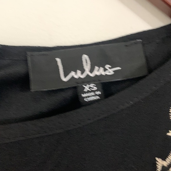 NWT Lulu’s XS Tale to Tell Beige and Black Embroidered Shift Dress - Picture 3 of 12